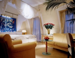 ���� ����� Four Points by Sheraton Koenigshof 4*