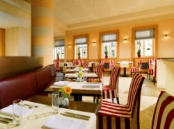 ���� ����� Four Points by Sheraton Koenigshof 4*