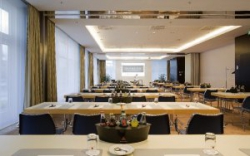 ���� ����� Pullman Dresden Newa 4*