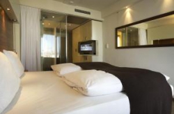 ���� ����� Pullman Dresden Newa 4*