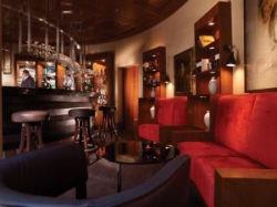 ���� ����� The Charles 5*