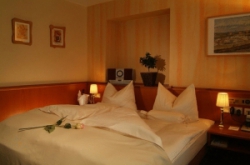 ���� ����� Astor 4*