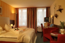 ���� ����� Astor 4*