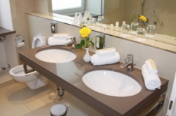 ���� ����� Drei Loewen 4*
